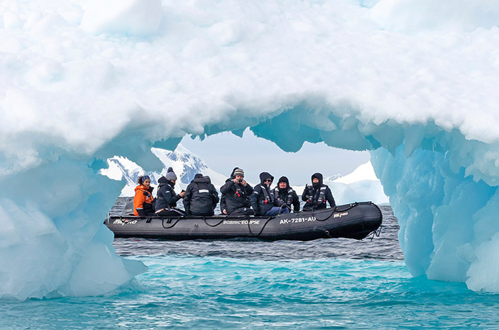 Antarctica Zodiac Discovery Excursion