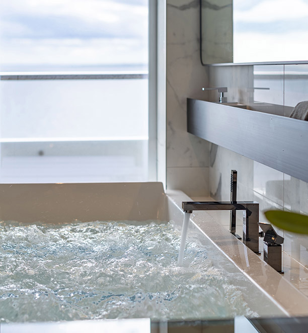 Spa Suite Bathroom, Scenic Eclipse