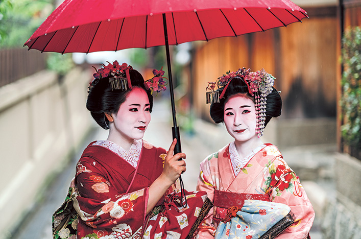 Geiko in Kyoto, Japan 