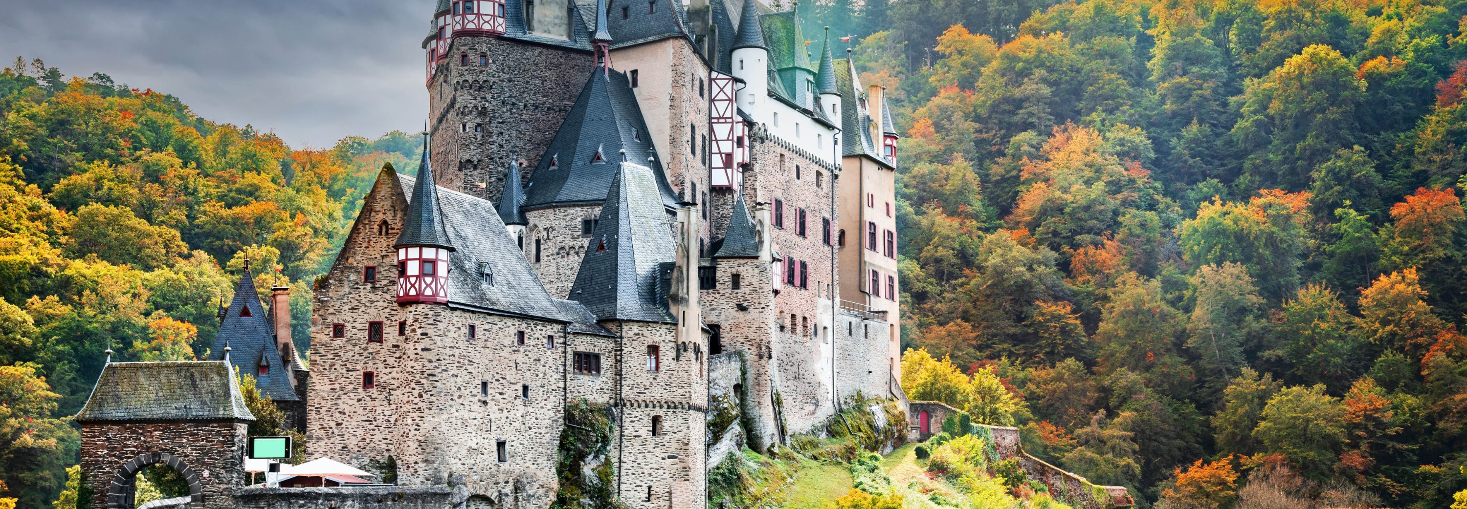 Burg Eltz in Wierschem, Germany