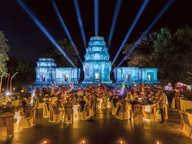 Angkor Temple Dinner and Apsara Show, Cambodia