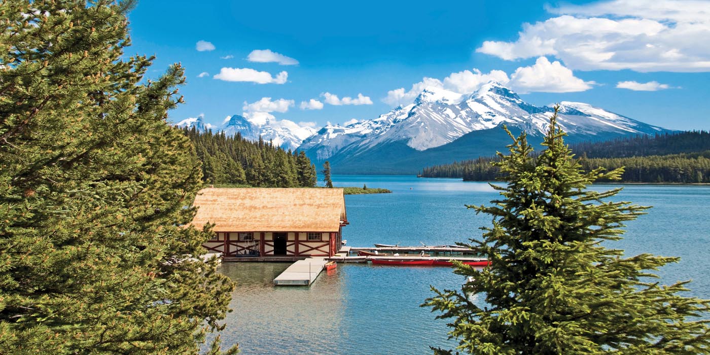 Maligne Lake, Jasper National Park, Alberta, Canada