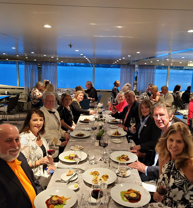 Scenic Diamond Captains Table